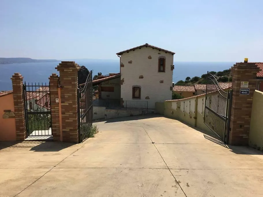 INCANTEVOLE TERRAZZA SUL MARE wifi e piscina Nebida